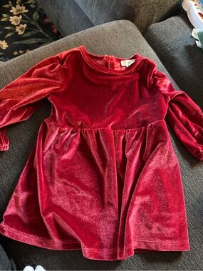dip Red Velvet Long Sleeve Party Dress for Girls